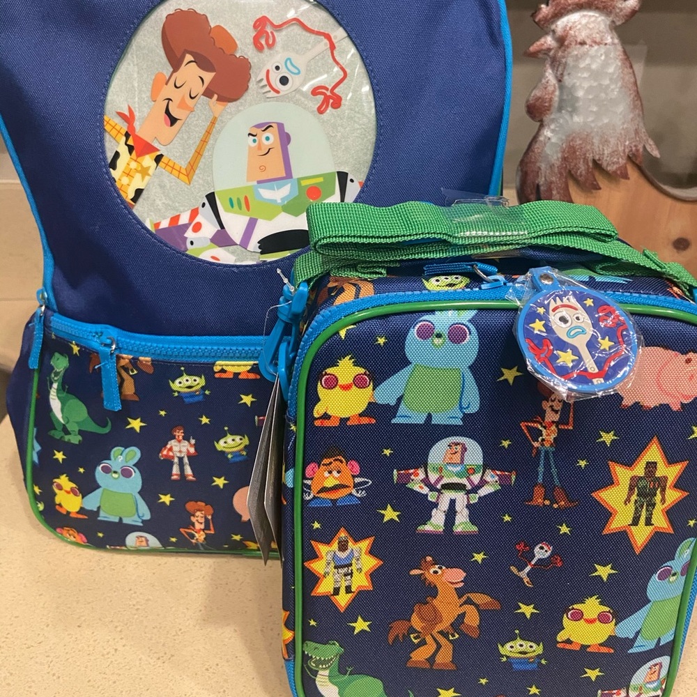 Disney toy story 4 backpack and lunchbox set